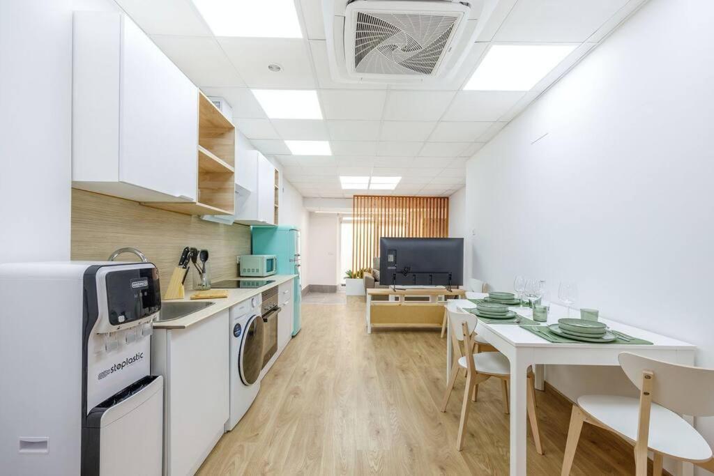 Acogedor Estudio En El Centro De 발렌시아 외부 사진