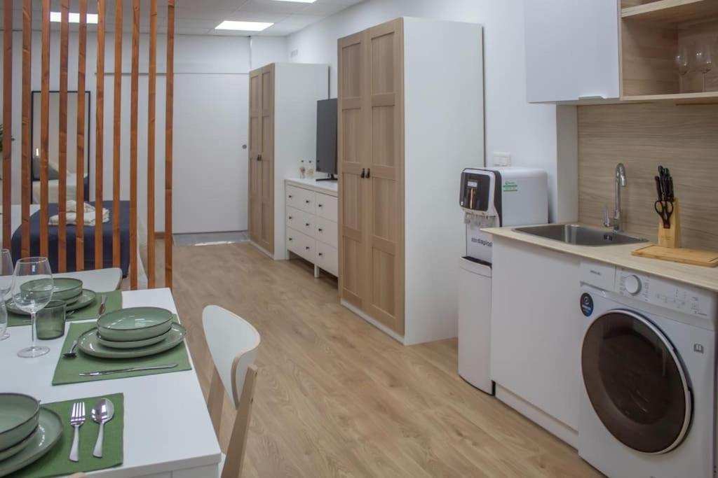 Acogedor Estudio En El Centro De 발렌시아 외부 사진
